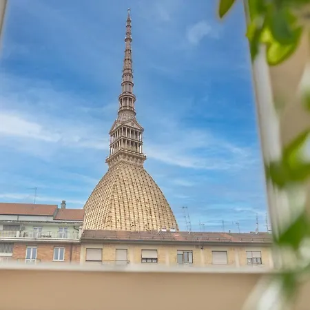 Vista Mole, Centro A 15 Min - Luxury & Fast Wifi * تورينو