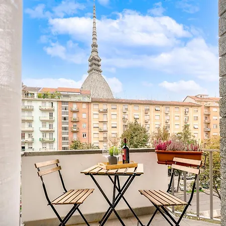 Vista Mole, Centro A 15 Min - Luxury & Fast Wifi Appartamento Torino