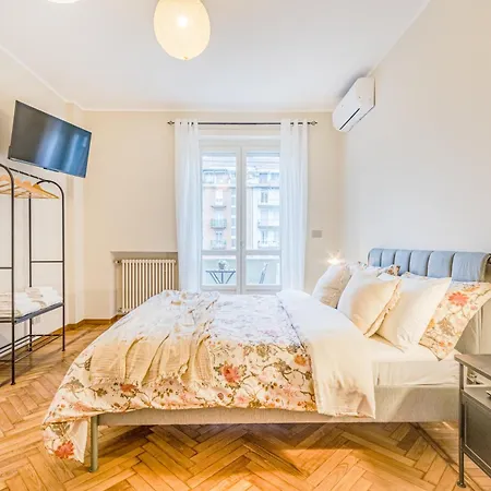 Vista Mole, Centro A 15 Min - Luxury & Fast Wifi Apartment