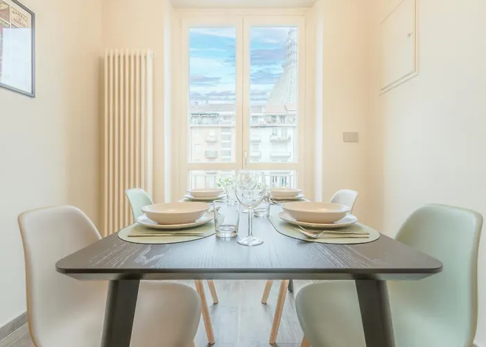 Vista Mole, Centro A 15 Min - Luxury & Fast Wifi Апартаменты Турин