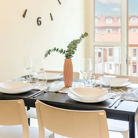 Daire Vista Mole, Centro A 15 Min - Luxury & Fast Wifi